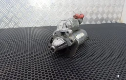 Стартер Renault Megane 3 2012 8200836473