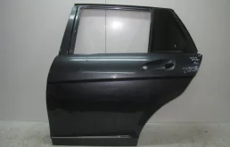 Дверь Mercedes-Benz -Class 2009-2014 W204