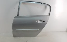 Дверь Renault Megane 2003-2010