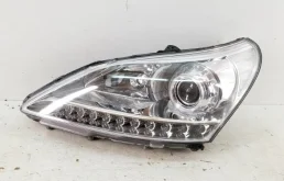 Фара Hyundai Equus 2009-2013