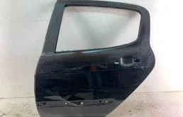 Дверь Peugeot 308 2007-2015