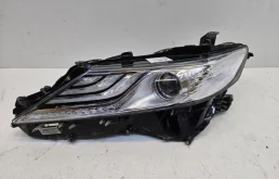 Фара Toyota Camry 2020-2024 70