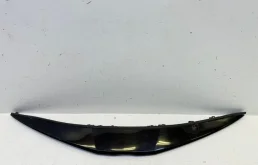 Накладка решетки радиатора Toyota Camry 2020-2024 V70