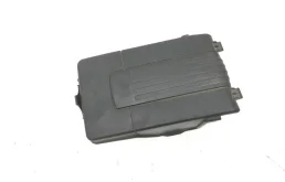 Крышка акб Volkswagen Tiguan 2007-2011