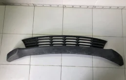 Решетка в бампер центральная Kia Rio 4 FB После