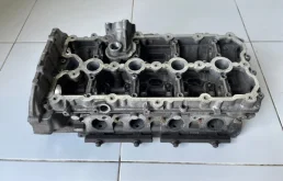 Головка блока цилиндров правая Audi Q7 4L