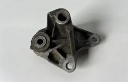 Кронштейн КПП Ford Focus 2 1.6