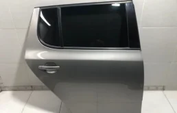 Дверь задняя правая Skoda Fabia 2 5J2 ХЭТЧБЕК CGG