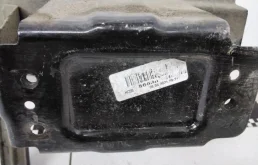 Усилитель бампера задний нижний для Hyundai Solaris на фотографиях