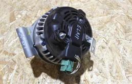 Генератор для Honda Accord 2003 года на фотографиях