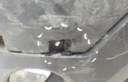 Бампер передний для Ford Explorer 2013 года на фотографиях