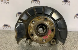 Кулак поворотный правый для Volkswagen Jetta на фотографиях