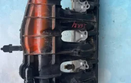 Коллектор впускной VW Passat CC 2010