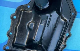 Крышка корпуса кпп VW Touran 2003-2010