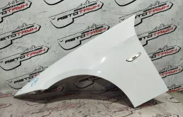 КРЫЛО BMW 3-SERIES 41357135679 ПЕРЕДНЕЕ ЛЕВОЕ белый, 300 FA379