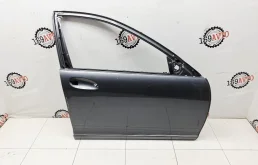 Дверь передняя правая Mercedes-Benz -Class W204