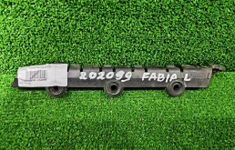 Кронштейн, направляющая бампера SKODA FABIA 2 2007- задняя хэтчбек правая б/у FABIA 2(2007-2015)