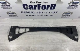 Решетка стеклоочистителя (жабо) Ford Focus 3