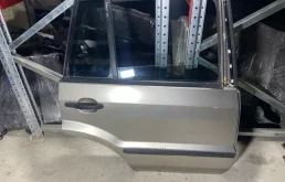 Дверь задняя правая Ford Fusion (01-12) UAV 2007