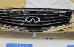 Решетка радиатора INFINITI G25 V36