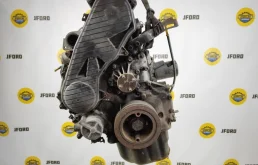 Двигатель без навесного для Ford Ranger 2010 года на фотографиях