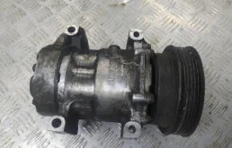 Компрессор кондиционера для Renault Logan 2005 года на фотографиях