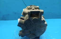 Компрессор кондиционера для Toyota RAV4 2012 года на фотографиях