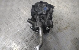 Компрессор кондиционера для Renault Logan 2005 года на фотографиях