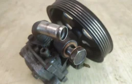 Насос ГУР для Mitsubishi Outlander на фотографиях