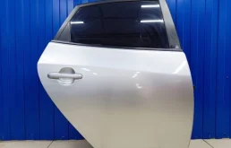 Дверь задняя правая для Hyundai Elantra 2008 года на фотографиях