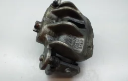 Суппорт передний правый для Land Rover Discovery на фотографиях