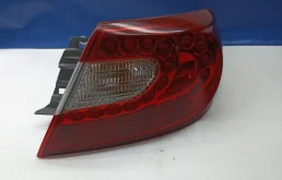 Фонарь Nissan Fuga 2010 HY51