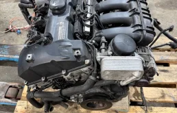 Двигатель BMW N52B25 2.5i N52B30