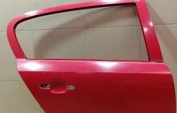 Дверь задняя правая Astra H / Family 2004-2015