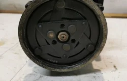 Компрессор кондиционера для Renault Logan 2012 года на фотографиях