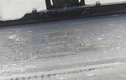 Накладка переднего бампера для Opel Zafira на фотографиях