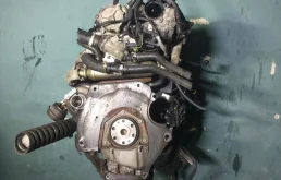 Двигатель без навесного для Fiat Doblo 2008 года на фотографиях