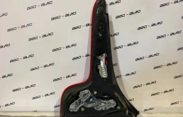 Фонарь правый для Volvo C30 на фотографиях