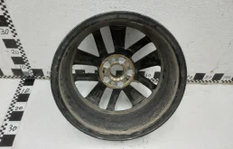 Диск колесный литой для Skoda Rapid на фотографиях