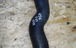 Трубопровод наддувочного воздуха (11617810614) для BMW 5er Ф10 2010-2013