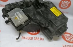 Фары для Volkswagen Touran 2008 года на фотографиях