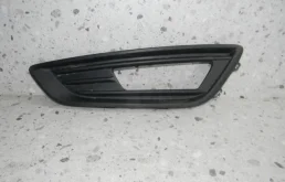 Решетка в бампер левая Ford Focus 3 2011>