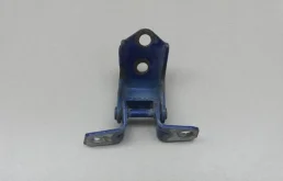Петля двери задней правой нижняя Mazda Mazda 3 (BL) 2009-2013