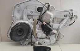 Стеклоподъемник электр. задний левый Mazda Mazda 3 (BL) 2009-2013