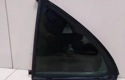 Стекло двери задней левой (форточка) Mercedes-Benz C-Class (W203) 2000-2007