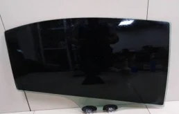 Стекло двери задней правой Honda Civic 4D 2006-2012