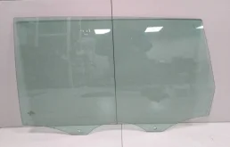 Стекло двери задней левой Audi Q7 (4L) 2005-2015