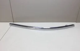 Молдинг переднего бампера правый Audi A6 (C6) 2005-2011