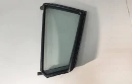Стекло двери задней левой (форточка) Mazda Mazda 3 (BK) 2002-2009