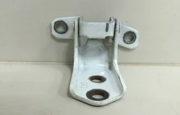 Петля двери задней левой нижняя Mazda Mazda 3 (BL) 2009-2013